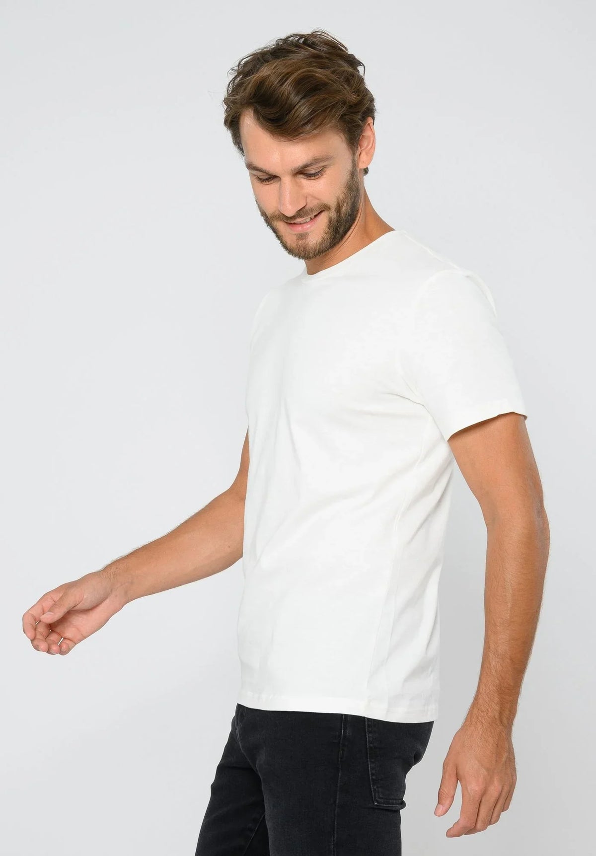 TT02 T-Shirt off white 180 g/m² (GOTS, vegan)