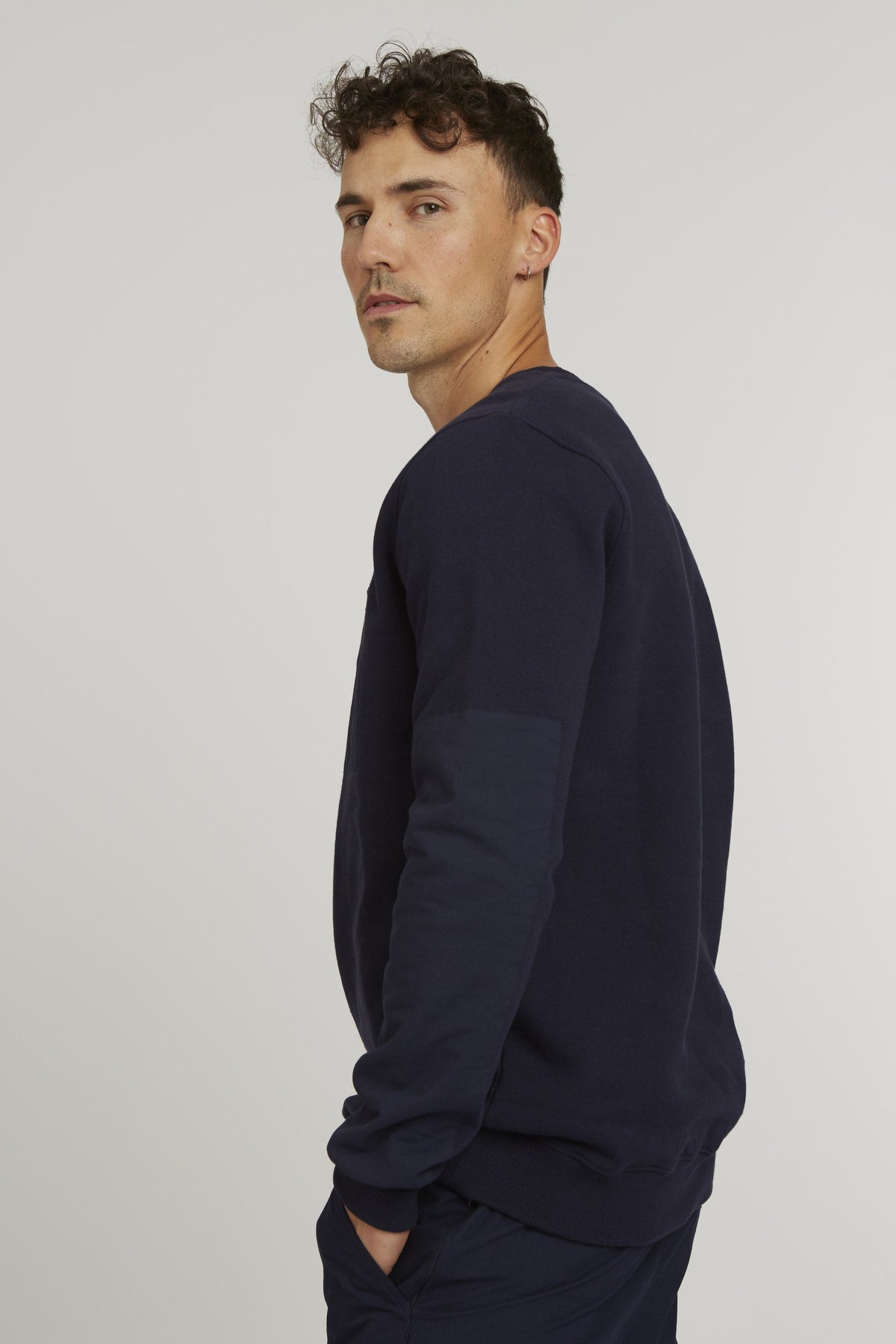 TT1029 Sweater dark navy (GOTS)