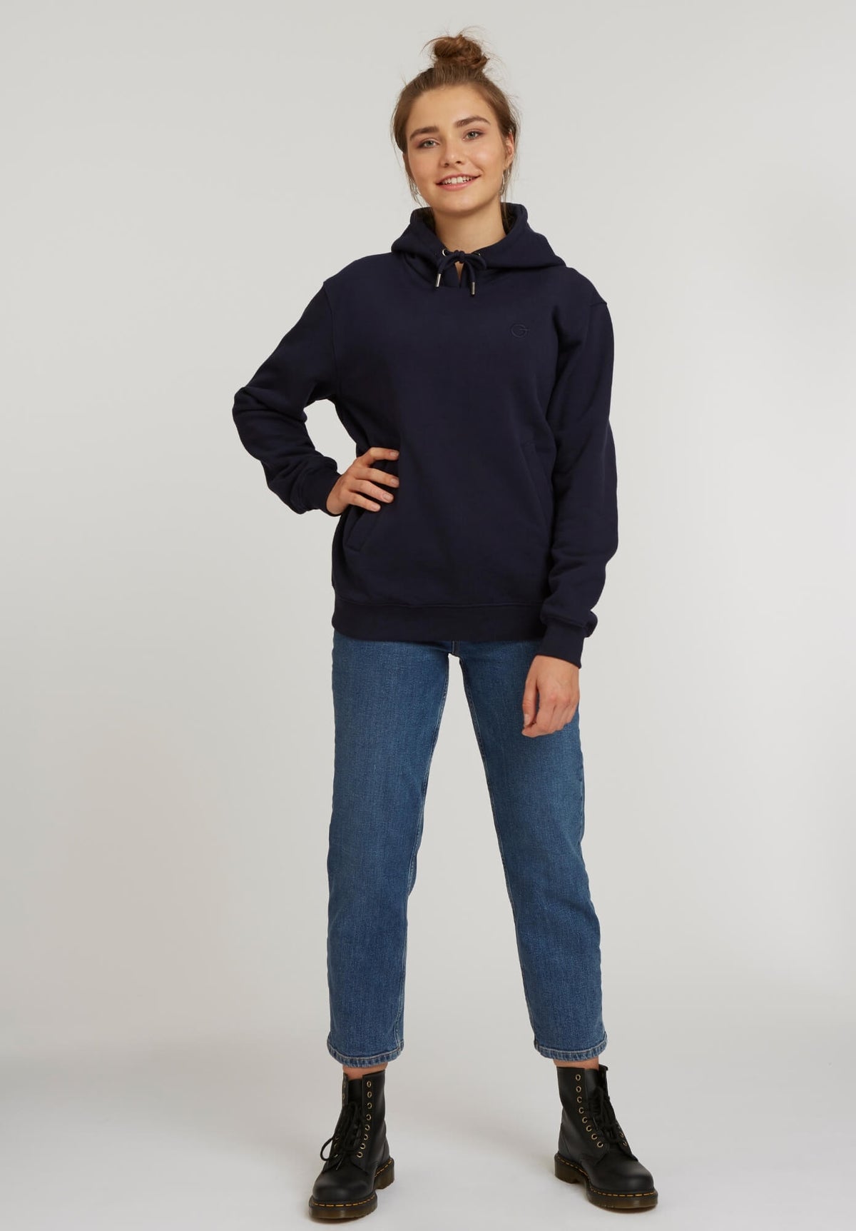 TT1044 Hoodie Five Letters unisex Dark Navy (GOTS, vegan)